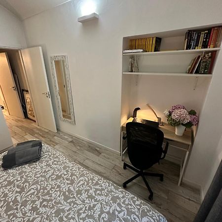 Nuovo Appartamento San Salvario Turin Exterior foto