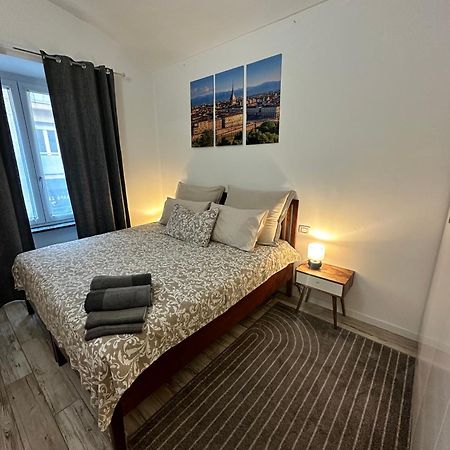 Nuovo Appartamento San Salvario Turin Exterior foto